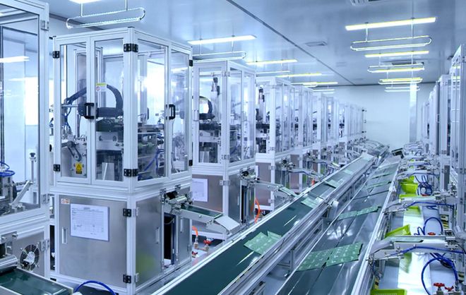 探訪未來智造 300名客戶共赴多美生物化妝品OEM智能生產基地